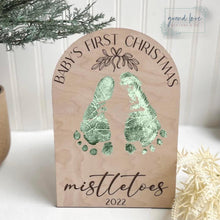 Load image into Gallery viewer, Baby&#39;s First Christmas - Mistletoe sign